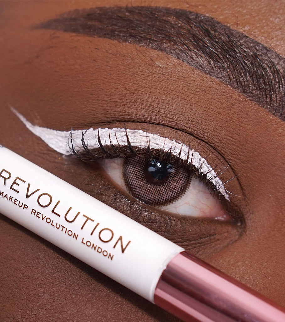 Makeup Revolution Delineador Líquido Super Flick - White
