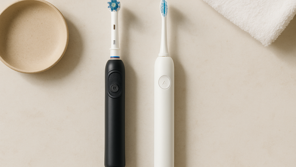 Ilustração para o artigo: Escova Elétrica Oral-B vs Philips Sonicare: Qual é a Melhor Escolha?