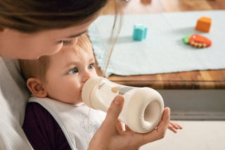 Chicco Biberão Perfect5 +4 meses 300 mL Love Amarelo