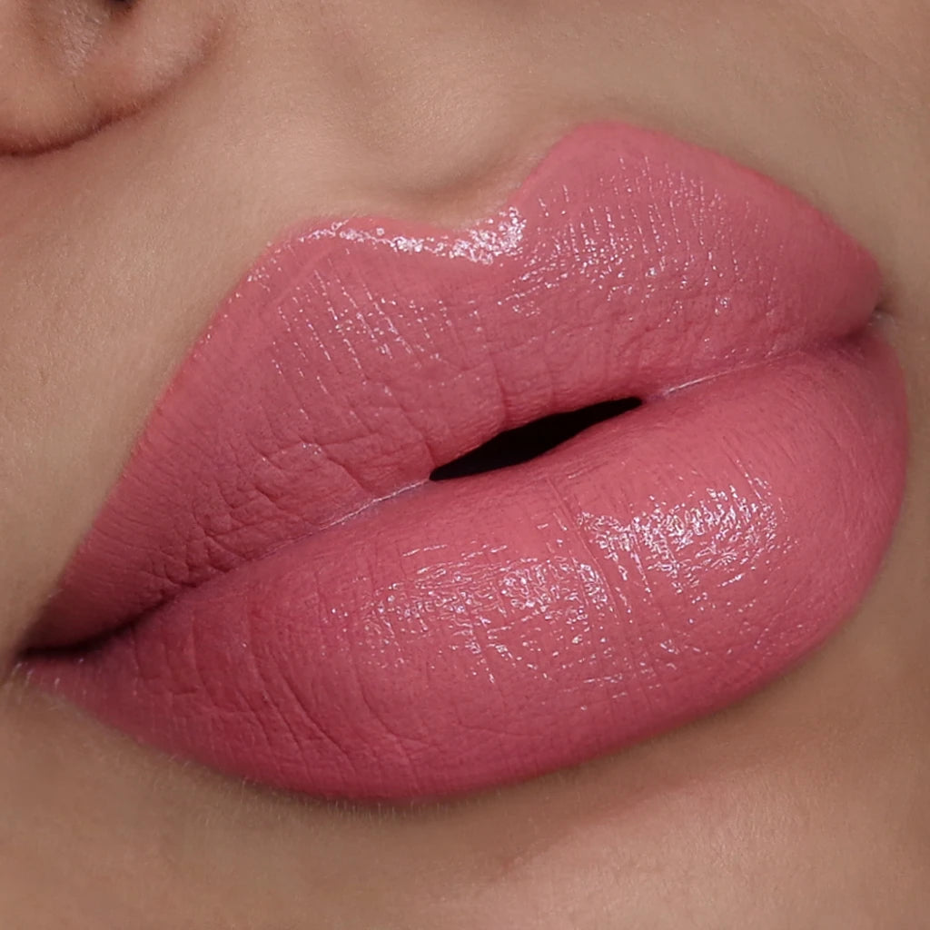 L.A. Girl Pretty & Plump Lipstick Instafamous 3.2g