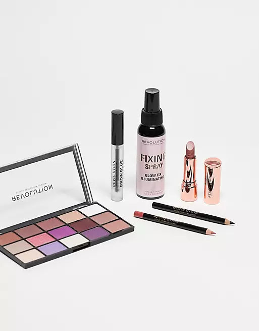 Set de regalo Get The Look de Makeup Revolution - Smokey Icon