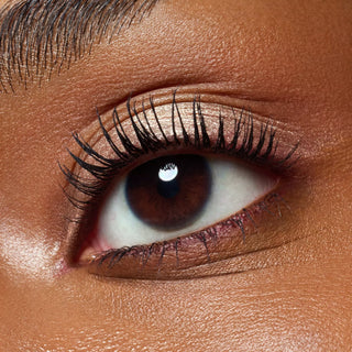 Catrice Metallic Spark Sombra em Creme - 010 Champagne Chic