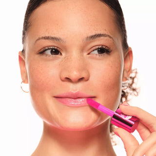 Essence Lip Oil Hydra Kiss - Cranberry Is Back