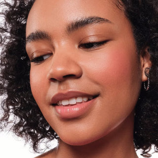 Essence Soft Touch Bouncy Blush – Exotic Daisy