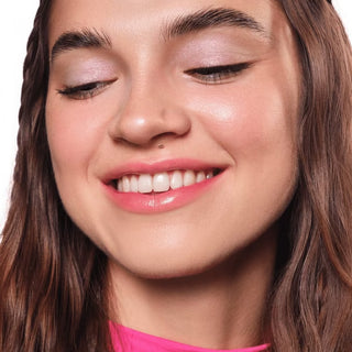 Essence Jelly Jewels Stick 01 Frosted Twinkle – Iluminador & Sombra