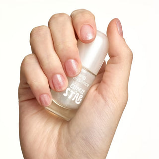 Essence Verniz Gel Nail Colour - Clearly a Star