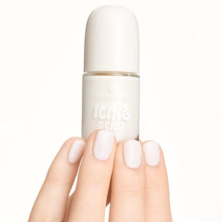 Essence Verniz Gel Nail Colour - Icing on the cake