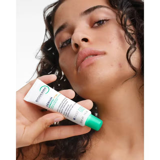 Bioderma Sébium Kerato+ SPF30 30mL – Cuidado Anti-Imperfeições