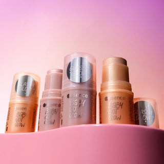Essence Baby Got Glow Stick 5.5g – Golden Aura