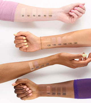 Essence Silky Blur Concealer 200 – Cobertura Média & Longa Duração