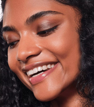 Essence Cream Eyeshadow 04 Cocoa – Sombra Metálica & Longa Duração