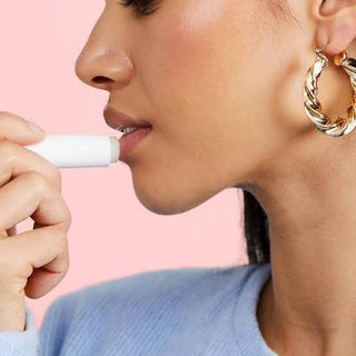 Labello Pearly Shine 4,8 g – Hidratante Labial