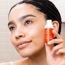 SVR [C] Eye Biotic 15mL – Iluminador & Anti-Olheiras