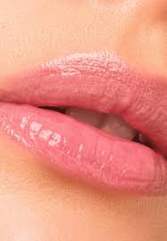 Catrice Filler Supreme Gloss – Fairytale Filter