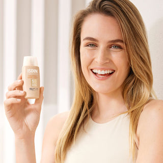 ISDIN Fotoprotect FusionWater Magic Tom Claro SPF50 50 mL